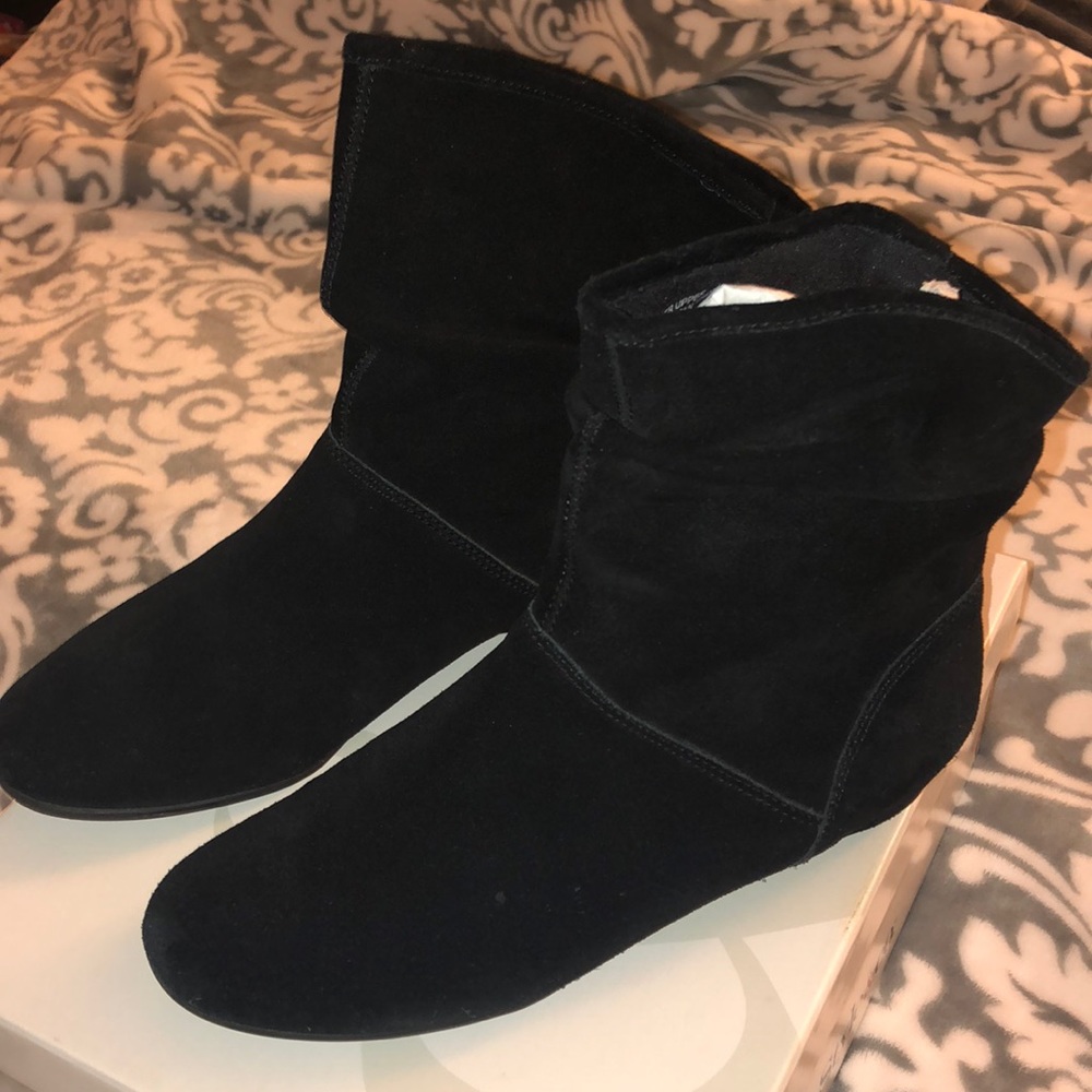 Black Suede Boots!